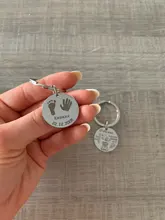 Llavero personalizado para bebé, con nombre, fecha de nacimiento, altura y peso para recién nacidos, artículo personalizado conmemorativo, regalo para mamá y papá P026