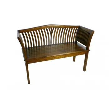

Solid wood bench. Measures: 120x83x45 cm.