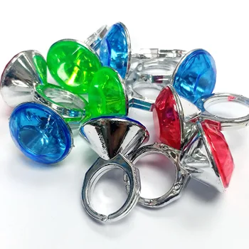

12 Plastic DIAMOND Princess Girl Rings 642 203 Toy Kid Party Favor Game Gift Novelty Birthday Wedding Prize Pinata Filler carniv