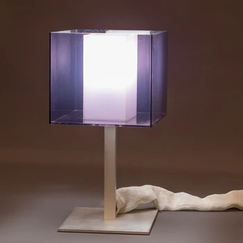 

METAL BASE cube black methacrylate table lamp 18X35