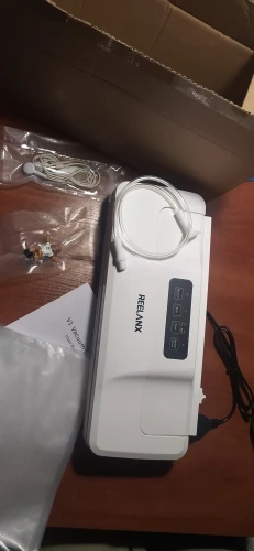 Отзыв о товаре Автоматический вакуумный упаковщик REELANX V1, 140 Вт, с 15 пакетами в комплекте от пользователя Y***k