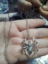 Colgantes de araña para Halloween para hombre y mujer, cadena cruzada redonda, collar de Color plateado, joyería