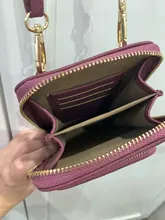 Bolso pequeño de verano para mujer, para uso diario, disponible en diferentes colores, permite llevar el teléfono móvil y cuenta con portatarjetas, envío directo