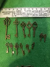 13 Uds Vintage encantos mixto colgante de llaves bronce antiguos encantos clave collar pulseras DIY joyería de Metal al por mayor
