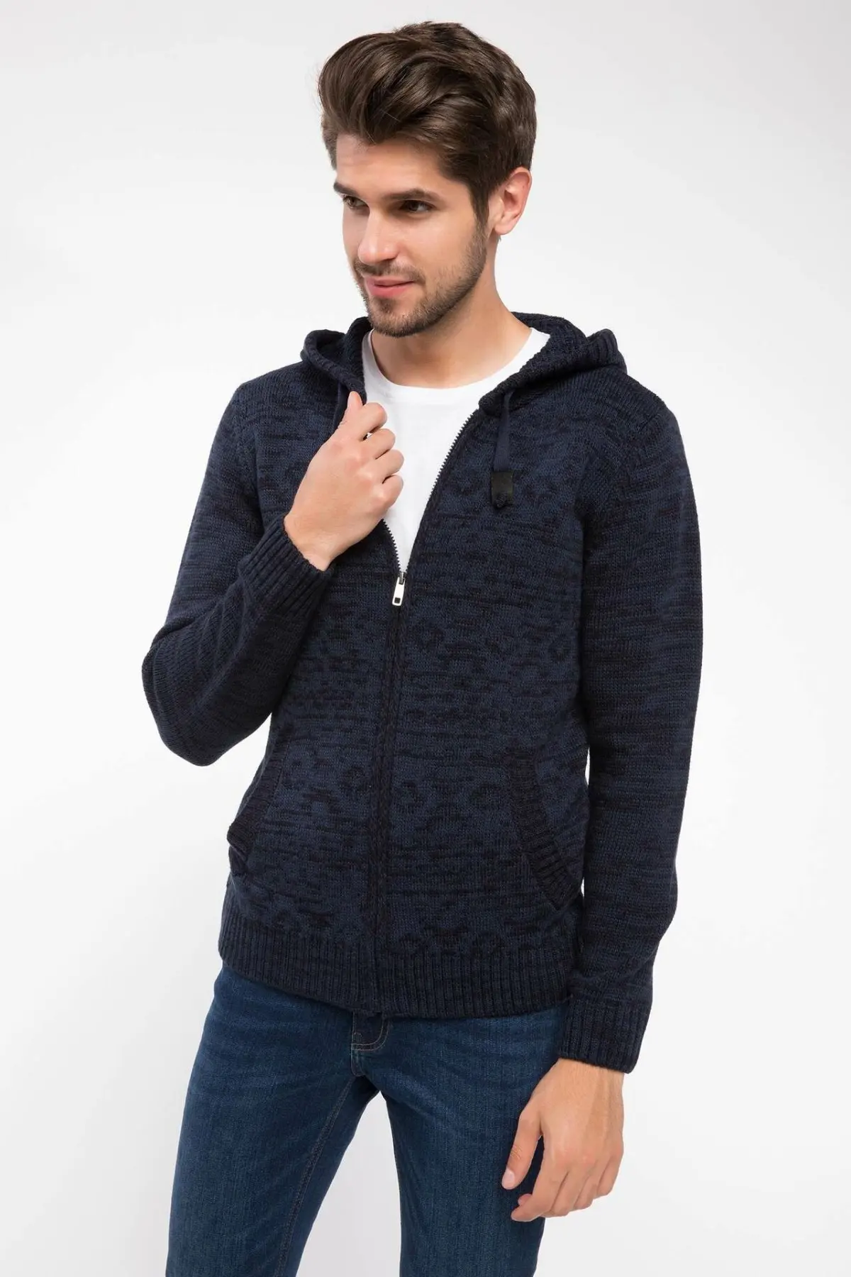 

DeFacto Man Cardigan / Bolero-H1898AZ18WN