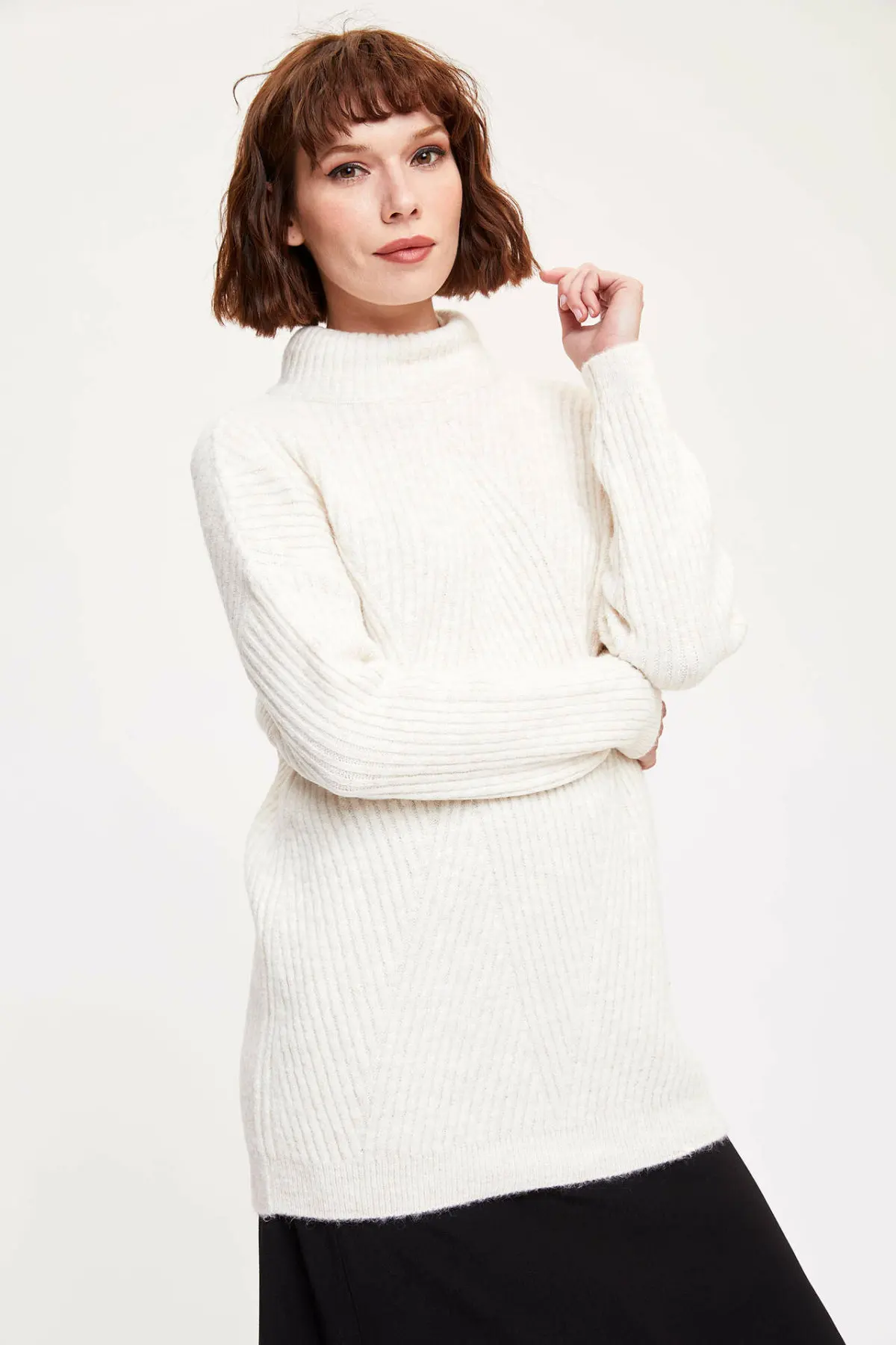 

DeFacto Autumn Pullovers Woman Solid Color Turtleneck Long Sweaters Women Loose Thick Pullovers for Winter Tunic-L2968AZ19WN
