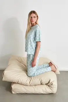

Trendyol Polka Dot Knitted Pajamas Set THMAW21PT0121