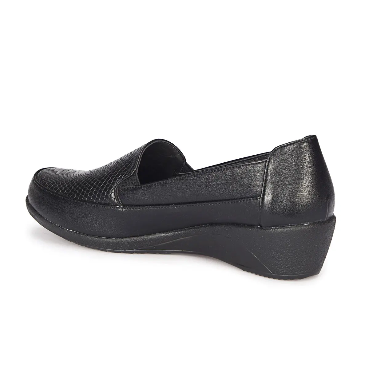 FLO 72.158116.Z Black Women Ökçeli Shoes Polaris
