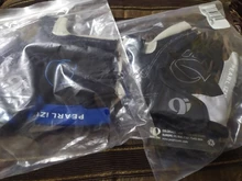 1 par de guantes de ciclismo dedo medio Anti-Slip Anti-sudor de Gel de montar en bicicleta guantes Anti Shock MTB Carretera de montaña guantes deportivos de moto