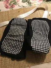 Calcetines antideslizantes con empuñadura adherente para mujer, medias antideslizantes para Yoga, gimnasio, Fitness, Pilates, calcetín de baile profesional