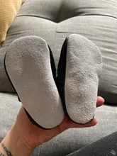 Carozoo-zapatos infantiles para bebés, zapatillas de cuero suave para primeros pasos