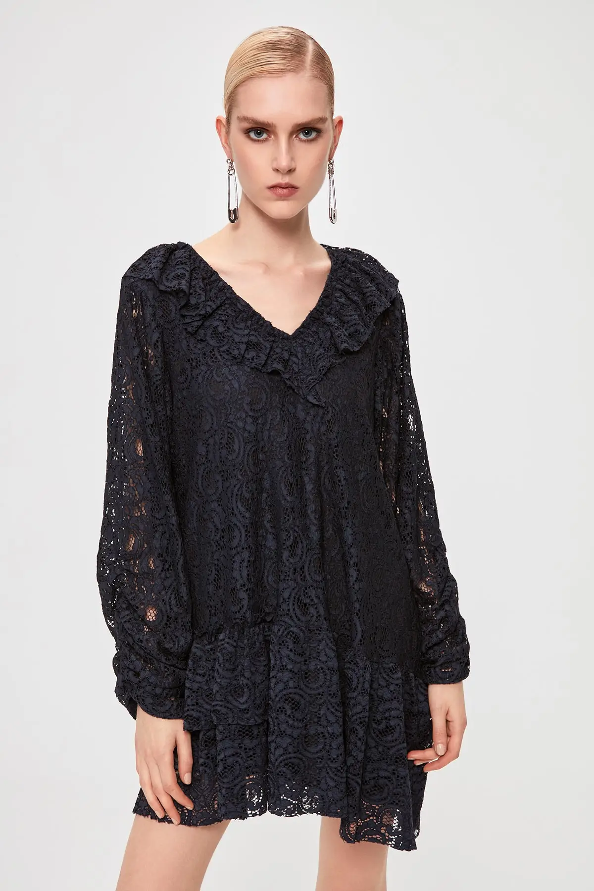 

Trendyol Lace Dress TPRAW20EL1838