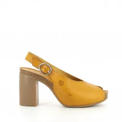 

YOKONO TRIANA 064 yellow