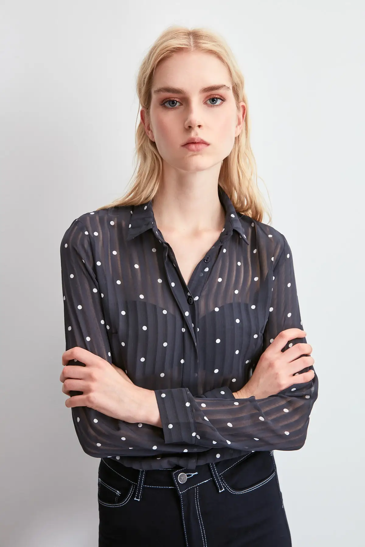 Trendyol рубашка в горошек TWOAW20GO0569