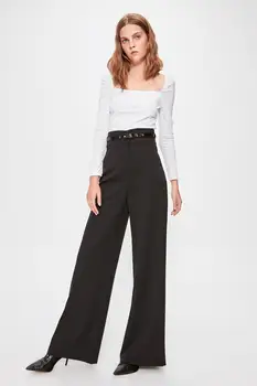 

Trendyol Black Belt Detail Pants TWOAW20PL0359