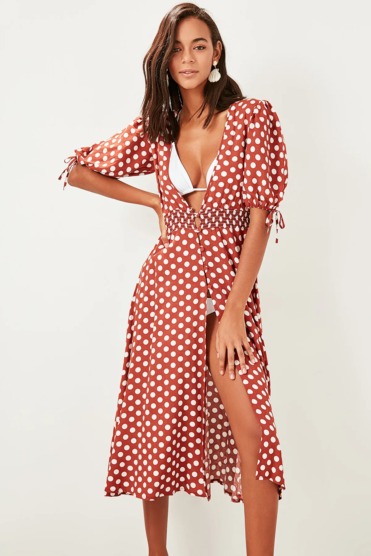 Trendyol Beli Gipe подробное пляжное платье TBESS19XM0100 |