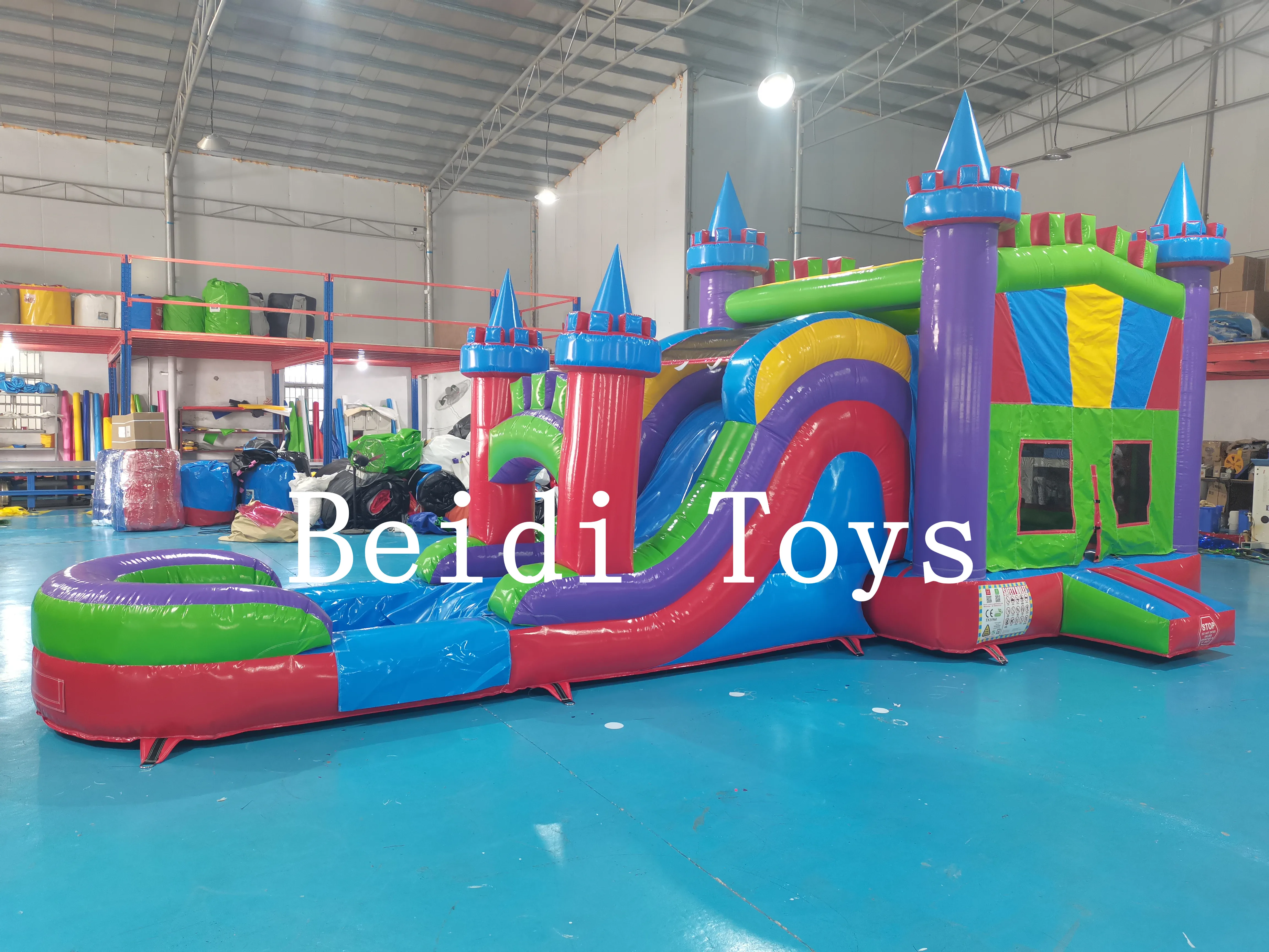 Factory producing hot selling bouncy castle combined pool slide