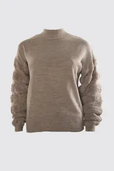 

Trendyol Sleeve Detail Knitwear Sweater TWOAW21KZ0823