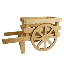 Декоративное кашпо.Тележка малая