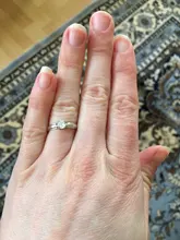 Anillo de compromiso de piedras redondas y pequeñas para mujer, sortija de boda de cristal Plata de Ley 925 auténtica