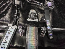 Llavero láser de KPOP Bangtan para niños, llavero de amor, accesorios de llavero de Jung Kook V SUGA JIMIN JHOPE RM