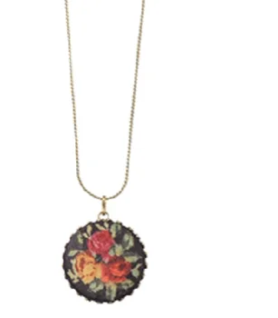 

Necklace of Agnes 02