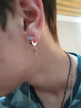 Colgante de Cruz de acero inoxidable para hombre y mujer, pendientes con Clip, sin Piercing