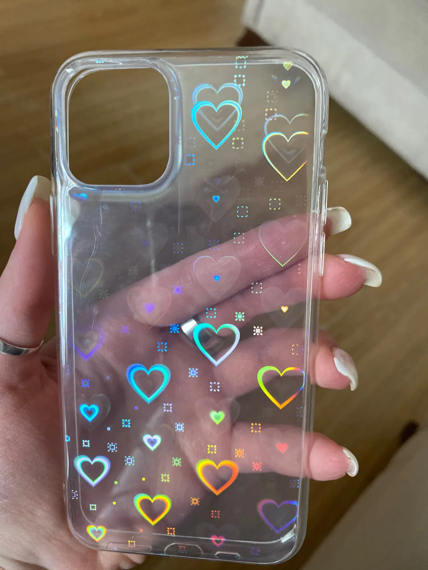 Vinilo o funda para iPhone Corazones holográficos de Corea