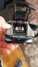 1/32 Aleación de Bugatti DIVO Super deportes juguete de modelo de coche fundido a presión atrás sonido Luz Juguetes vehículo para los niños regalo de los niños