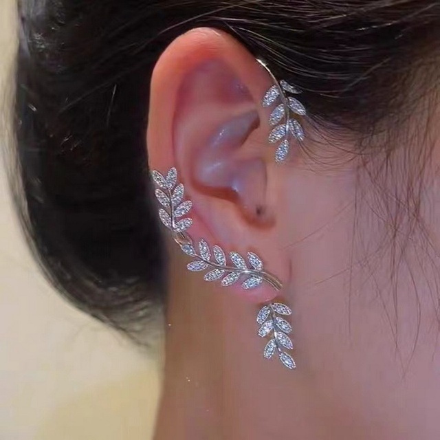 Sparkling Zircon Butterfly Leaf Gold Plated Metal Ear Cuff Women Fashion Non Piercing Clip Earrings Girl Party Jewelry