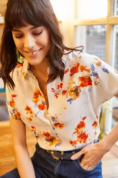 

Ola Women Tie Dye Flowering Bat Shirt GML-19000590