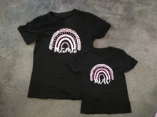 Camiseta a juego con estampado de Arco Iris para madre e hija, camiseta de manga corta con apariencia familiar, ropa de madre e hija, 1 unidad