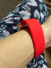 Correa de silicona para Apple Watch, correa elástica de 44mm, 40mm, 38mm, 42mm, Serie 6, 5, 4, 3, SE, 42