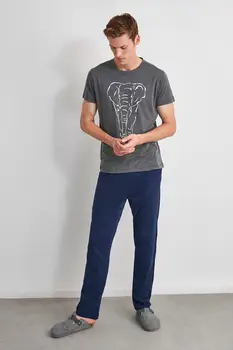 

Trendyol Printed Knitted Pajamas Set THMAW21PT0398