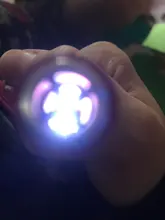 Herramienta de recogida de garras flexibles, luz LED magnética, agarre de dedos, imán rojo, 4 garras, luz LED y parte no magnética