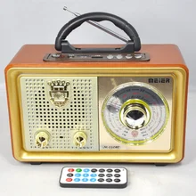 Всеволновой радиоприемник Meier M-110BT с поддержкой воспроизведения файлов с флешки или карты памяти, а также в беспроводном ре