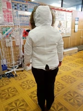 BLUENESSFAIR-abrigo de piel auténtica de zorro para mujer, chaqueta de invierno, Parka larga, Cuello de piel de mapache Natural, ropa de calle cálida