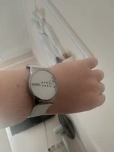 Relojes creativos con personalidad para mujer, de cuarzo, de mesa giratoria colorida, pulsera para estudiante, 1 Uds.