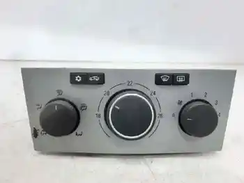 

13245118 OPEL ASTRA H CARAVAN air conditioning controller