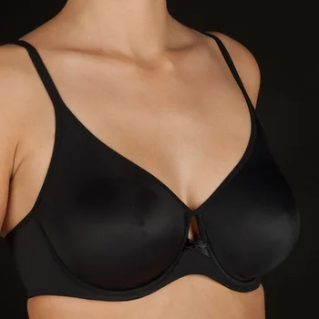 

SELENE, SUJETADOR MAGDA, BÁSICO DE MICROFIBRA PREFORMADA CON AROS.
