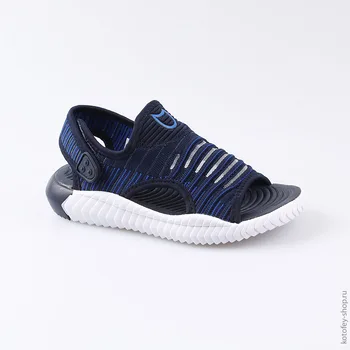 

521001-02 beach shoes