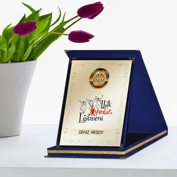 

Personalized The Year 'S Best Folk Games Trainer Navy Blue Plaque Award
