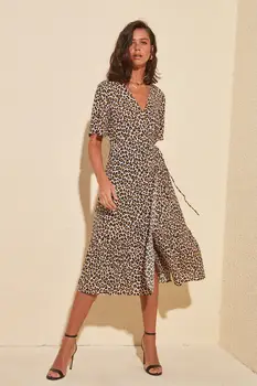 

Trendyol Leopard print Double Breasted Dress TWOSS20EL0961