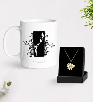 

Personalized Ataturk Themed White Mug and Daisy Necklace Gift Seti-8