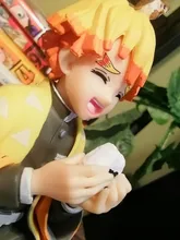 Premium Chokonose figura Anime cazadora de Kamado Tanjirou Agatsuma Zenitsu comer bolas de arroz PVC figura de acción