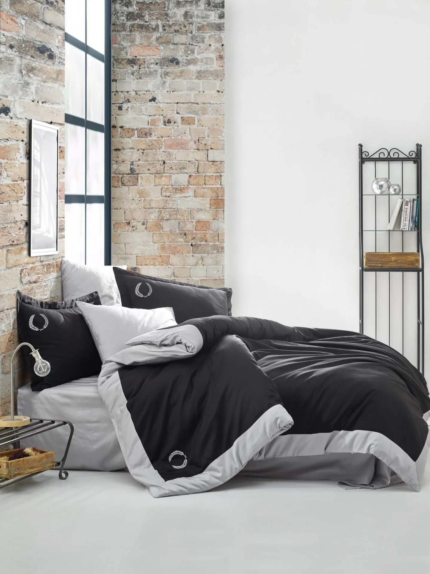 

Estilo Markets Luxury Bedding Set Bedsheet Bedding Set New Bedding Set