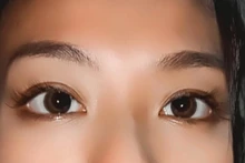 EASYCON mitad marrón Luna lentes de contacto de color para los ojos anual de aspecto Natural maquillaje pupila pequeña exclusiva 2 unids/par de los ojos