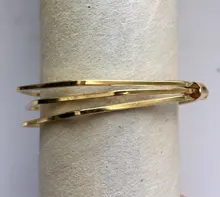2020 oro nuevo Metal aleación flecha enlace cadena brazalete torcido nuevo tres capas romántico abierto brazalete/pulsera Set para mujeres