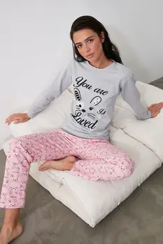 

Trendyol Printed Knitted Pajamas Set THMAW21PT0705