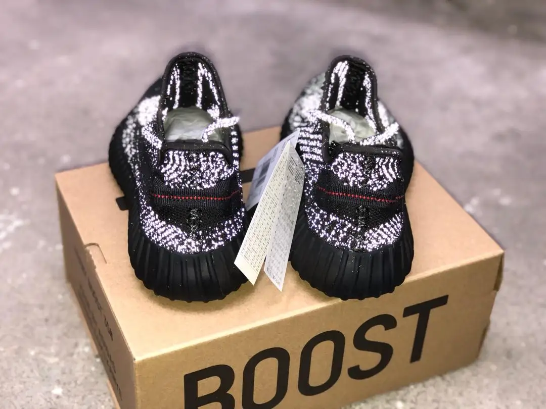Sneakers Voor Mannen Vrouwen En Tieners Adidas Yeezy Boost 350 V2 Statische  Zwarte Reflecterende|Hardloop Schoenen| - AliExpress